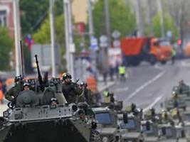 ruhe in ukrainischen städten: feuerpause ist in kraft - hält sie auch?
