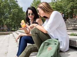 Vor UV-Strahlung schützen: Was war mit dem Lichtschutzfaktor? Sieben Fragen zu Sonnencremes