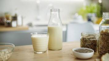 Ist Hafermilch ungesund? Expertin rät von „großem Glas am Morgen“ ab