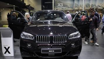 Autodiebe rasen mit Luxus-SUV davon – 50.000 Euro sind futsch