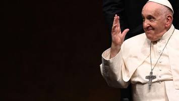rasanter aufstieg: ein moment verhalf dem papst zu wahrer macht
