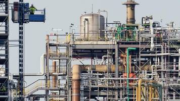 produktionsanstieg: größtes plus seit 2022: wirtschaft steigert produktion