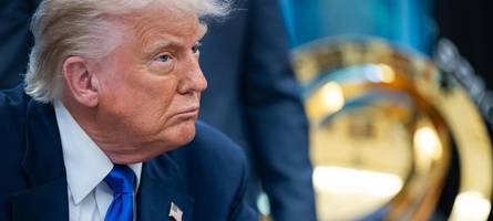Wirtschaftsboom bleibt aus: Trump stimmt USA auf Sparkurs ein