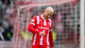 3. Fußball-Liga: Wollitz-Vorwürfe: Suspendierter Cottbuser Krauß wehrt sich