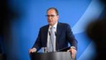 Rechtsextremismus: Dobrindt prüft Veröffentlichung von Verfassungsschutzgutachten zur AfD