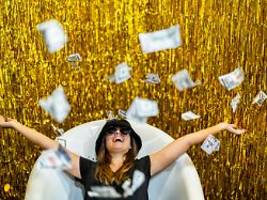 Lottotopf prall gefüllt: 120 Millionen Euro nach wie vor zu haben - so eventuell den Eurojackpot abräumen