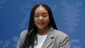 Schleswig-Holsteins Sozialministerin Touré ist Mutter