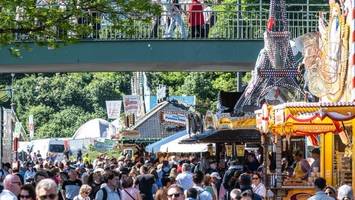 Hafengeburtstag im Preischeck – das kosten Bier, Wurst und Riesenrad
