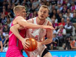 basketball: sieger im rauf-und-runter-spiel
