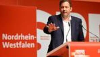 SPD-Parteitag: NRW-Basis rechnet mit Klingbeil ab: Das ist unanständig