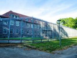 Feuer und Störer: SEK-Einsatz in psychiatrischer Klinik in NRW