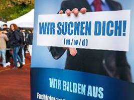 Umschwung erfordert Fachkräfte: Warum Millionen junge Deutsche keine Ausbildung haben