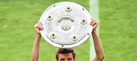 Wenn es für Champs eng wird: Auf der Meisterschale geht der Platz aus