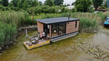 diese hausboote an der elbe sind fünf-sterne-stars bei airbnb