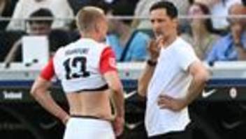 Fußball-Bundesliga: Toppmöller vor Showdown: Maximaler Druck bei Freiburg