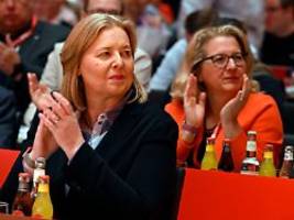Keine Idee der SPD: Bas bremst Union bei Plänen zur Höchstarbeitszeit