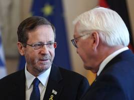 Staatspräsident in Berlin: Herzog: Israel hält humanitäres Völkerrecht in Gaza ein
