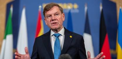 eu-außenminister in london: johann wadephul erhöht druck auf wladimir putin