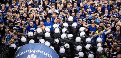HSV: Wie es zum Platzsturm nach dem Aufstieg kam