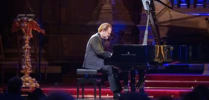 Sebastian Knauer: Wie ein Pianist um die Kontrolle über sein gehacktes Facebook-Konto kämpft