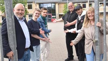 „Historisch“: Stadt öffnet Schulhöfe bis 22 Uhr für Jugendliche