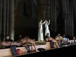 musiktheater: und plötzlich ist die kirche voll