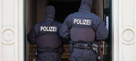 Mutmaßlicher Anführer von Reichsbürger-Gruppe festgenommen