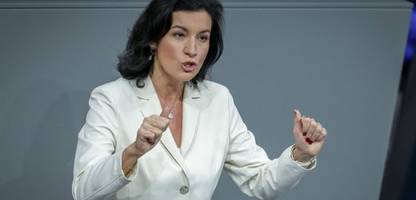 dorothee bär: forschungsministerin will erforschung von long covid ausbauen