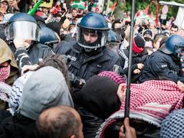 Berlin: Polizist bei Pro-Palästina-Demo in Kreuzberg schwer verletzt