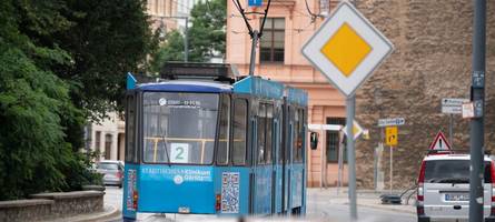 Studie: Öffentlicher Nahverkehr leistet wirtschaftlich viel mehr als er kostet