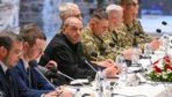 Verhandlungen in Istanbul: Russland und Ukraine vereinbaren großen Gefangenenaustausch