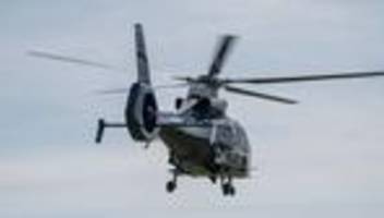 attacke in karlsruhe: pizzabote ausgeraubt: hubschrauber-fahndung ohne erfolg