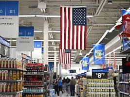 Die Zölle schlucken: Walmart gerät ins Visier von Trump
