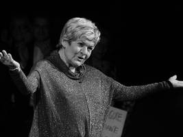 burgtheater wien: königin elisabeth