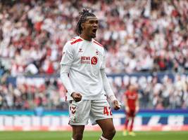 Fußball: Köln steigt in die Bundesliga auf, Elversberg in der Relegation