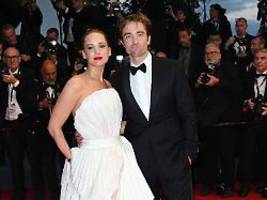 Am Arm von Robert Pattinson: Jennifer Lawrence strahlt in Cannes