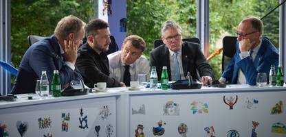 Friedrich Merz und Donald Trump: Telefonat gemeinsam mit Macron und Starmer vor Putin-Gespräch