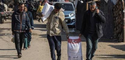 Israel: Regierung will offenbar wieder Hilfe nach Gaza lassen
