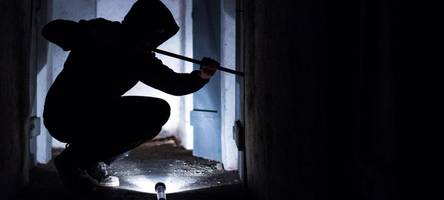 einbrüche in augsburg: täter dringen in wohnungen ein