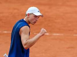 Bei Engel macht's klick: Deutsches Tennis-Talent wirft Babysitter aus Turnier
