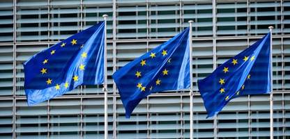 Ukraine-Russland-Krieg: EU-Staaten setzen 17. Sanktionspaket in Kraft - Schattenflotte anvisiert