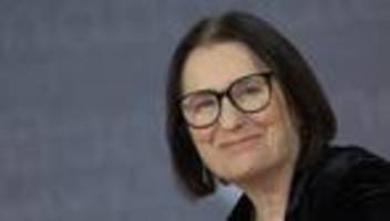 kämpferin für menschenrechte: auszeichnung für irina scherbakowa