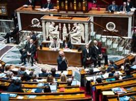 ohrfeige als väterliche geste: gewalt in der erziehung ist in frankreich weitverbreitet