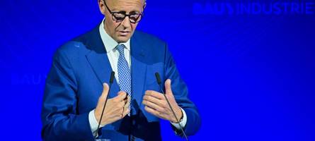 Angriffe trotz diplomatischer Bemühungen bereiten Merz Sorge