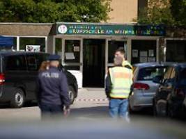Angriff an Berliner Grundschule: Er hat einfach plötzlich zugestochen und ist abgehauen