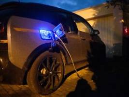 Fraunhofer-Studie zerlegt Mythen: E-Autos nicht nur umweltfreundlicher, sondern auch billiger