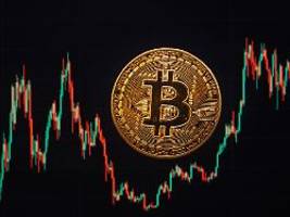 Kein Peak, sondern Fundament: Bitcoin nimmt auch die Marke von 112.000 Dollar in Visier