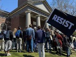 Trump eskaliert Streit mit Uni: Harvard darf keine internationalen Studenten mehr aufnehmen