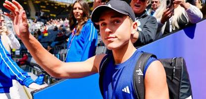 Tennis: Talent Justin Engel überzeugt in Hamburg, Alexander Zverev scheidet angeschlagen aus