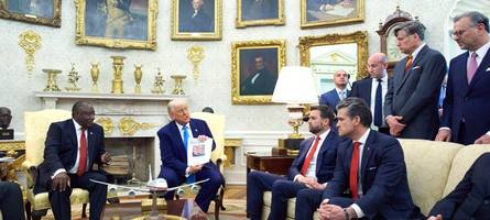 Genozid-Vorwürfe im Oval Office: Trump stellt Südafrikas Präsident Ramaphosa bloß